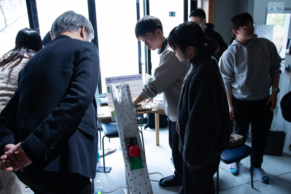 各プロジェクトの展示の様子