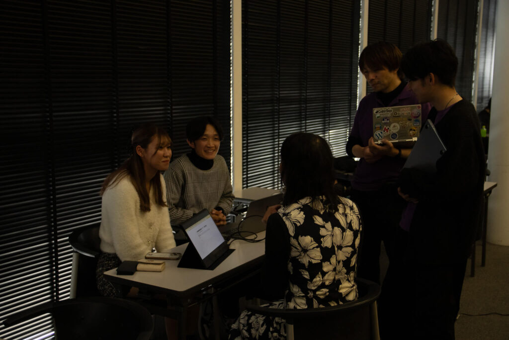 各プロジェクトのデモの様子