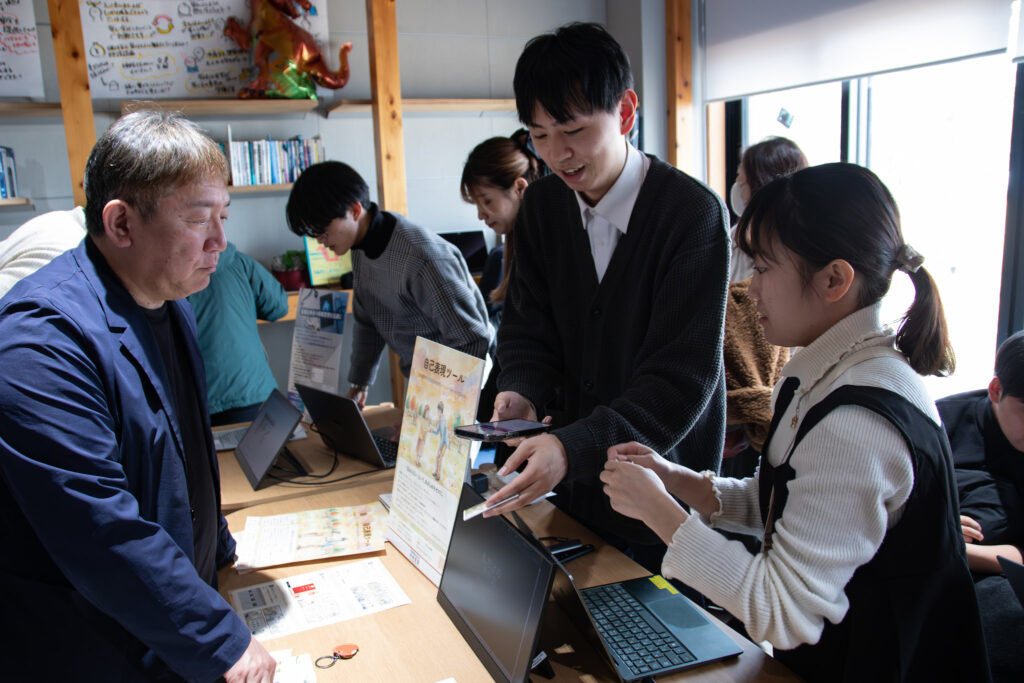 各プロジェクトの展示の様子